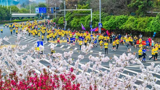 2025武汉马拉松3月23日鸣枪起跑 40000人规模创新高，11月27日