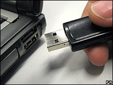 USB stick and laptop