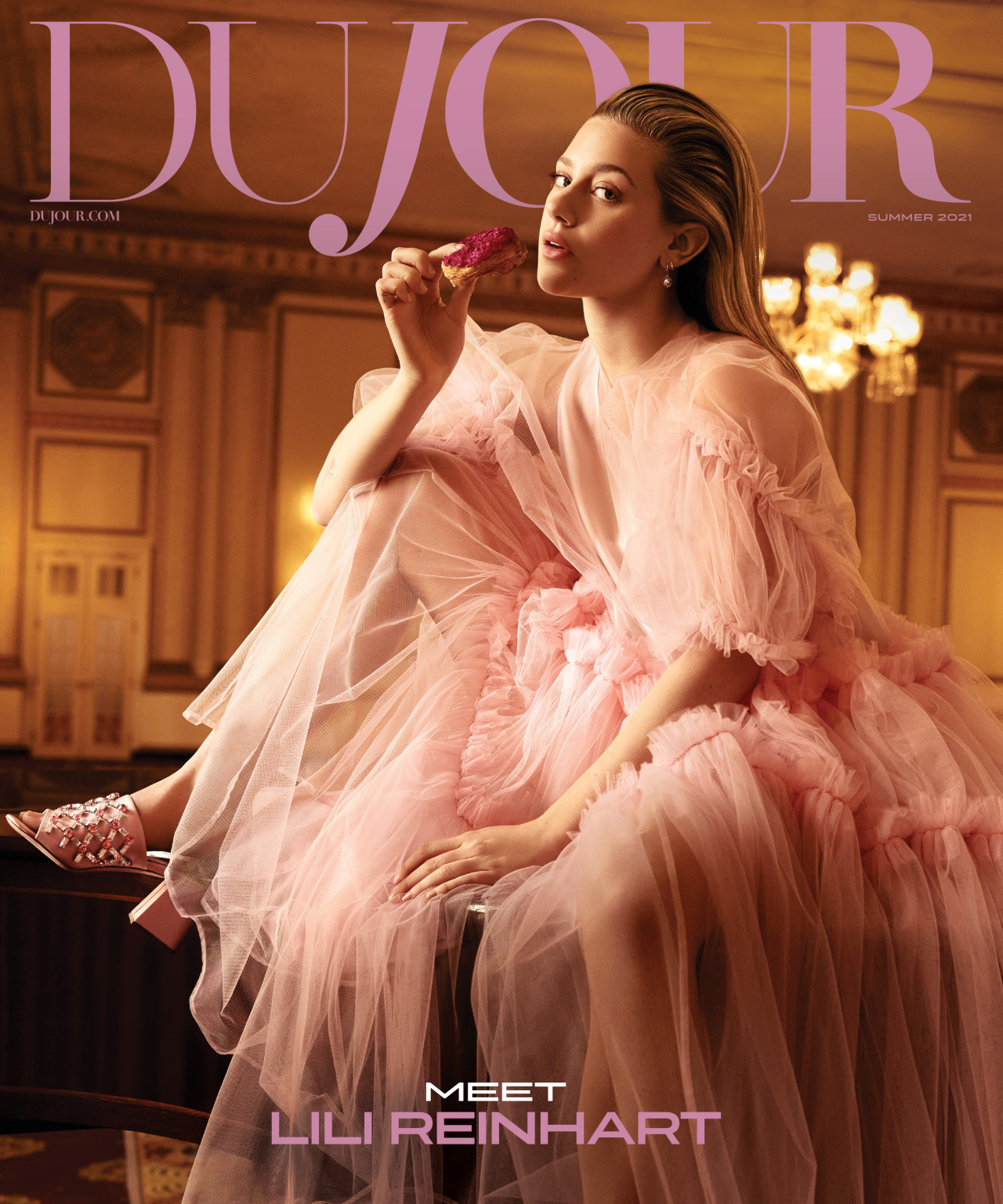 Verified⁠Introducing our summer cover star @LiliReinhart in @noirkeininomiya, @louisvuitton and @miumiu 🌸✨⁠ https://dujour.com/culture/lili-reinhart-riverdale-interview-photo-shoot/
Photography: @royalgilbert
Words: @mhmakesithappen
⁠Creative...