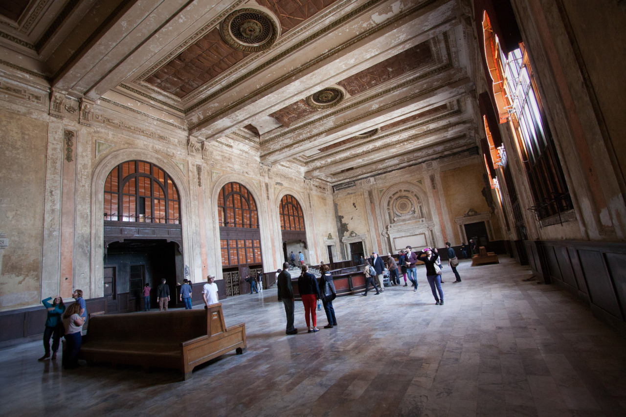 Photos from our tour of the 16th Street Station in Oakland. More images here.
Photos: Marcin Wichary