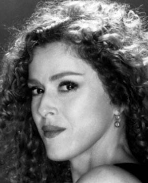 Bernadette Peters (Performer)