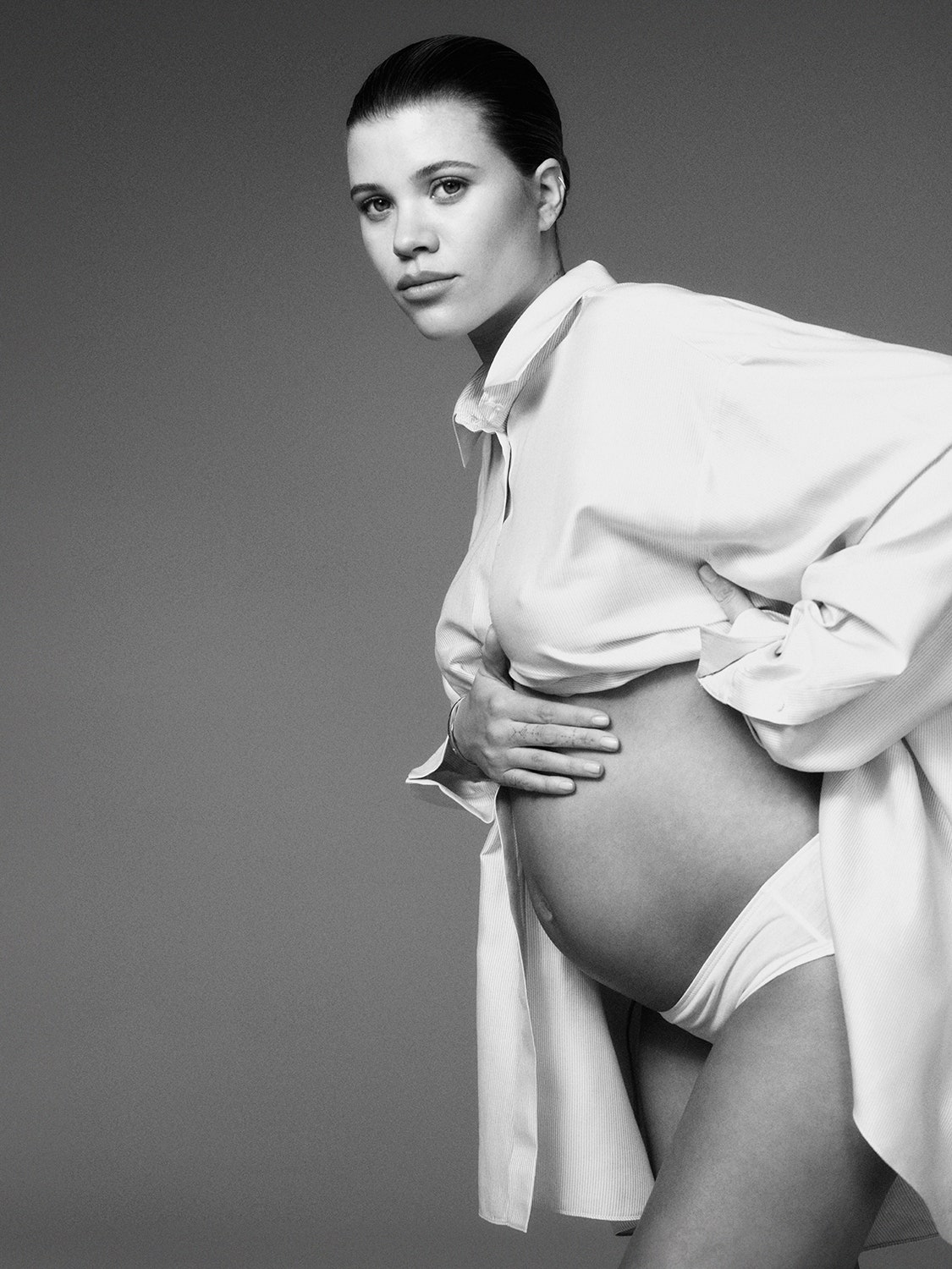 Sofia Richie Grainge Is Pregnant See the First Photos Here