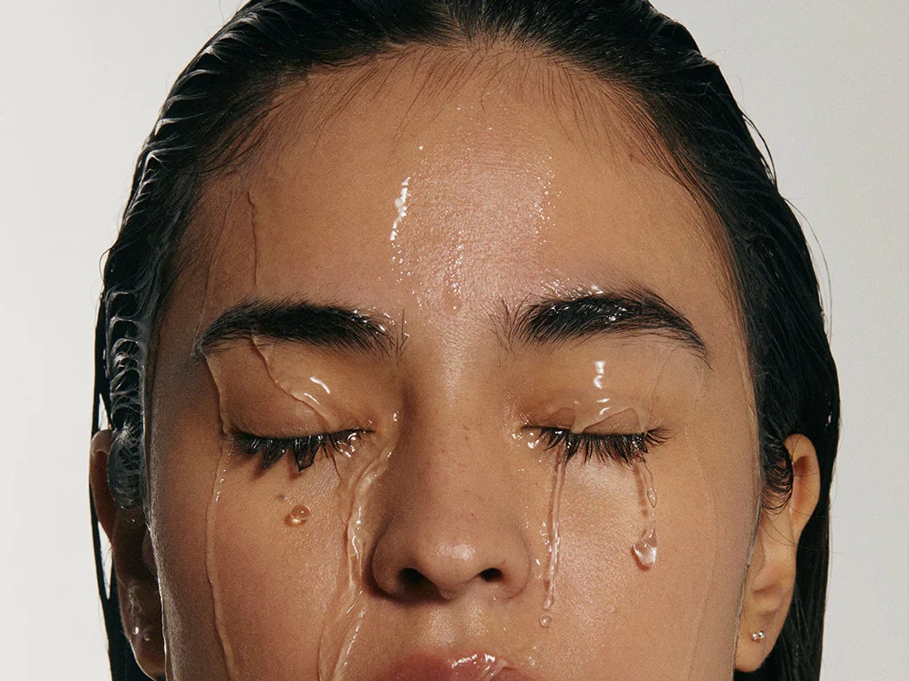 Achieve a Soft, Glowing Complexion All Winter With the Best Serums for Dry Skin