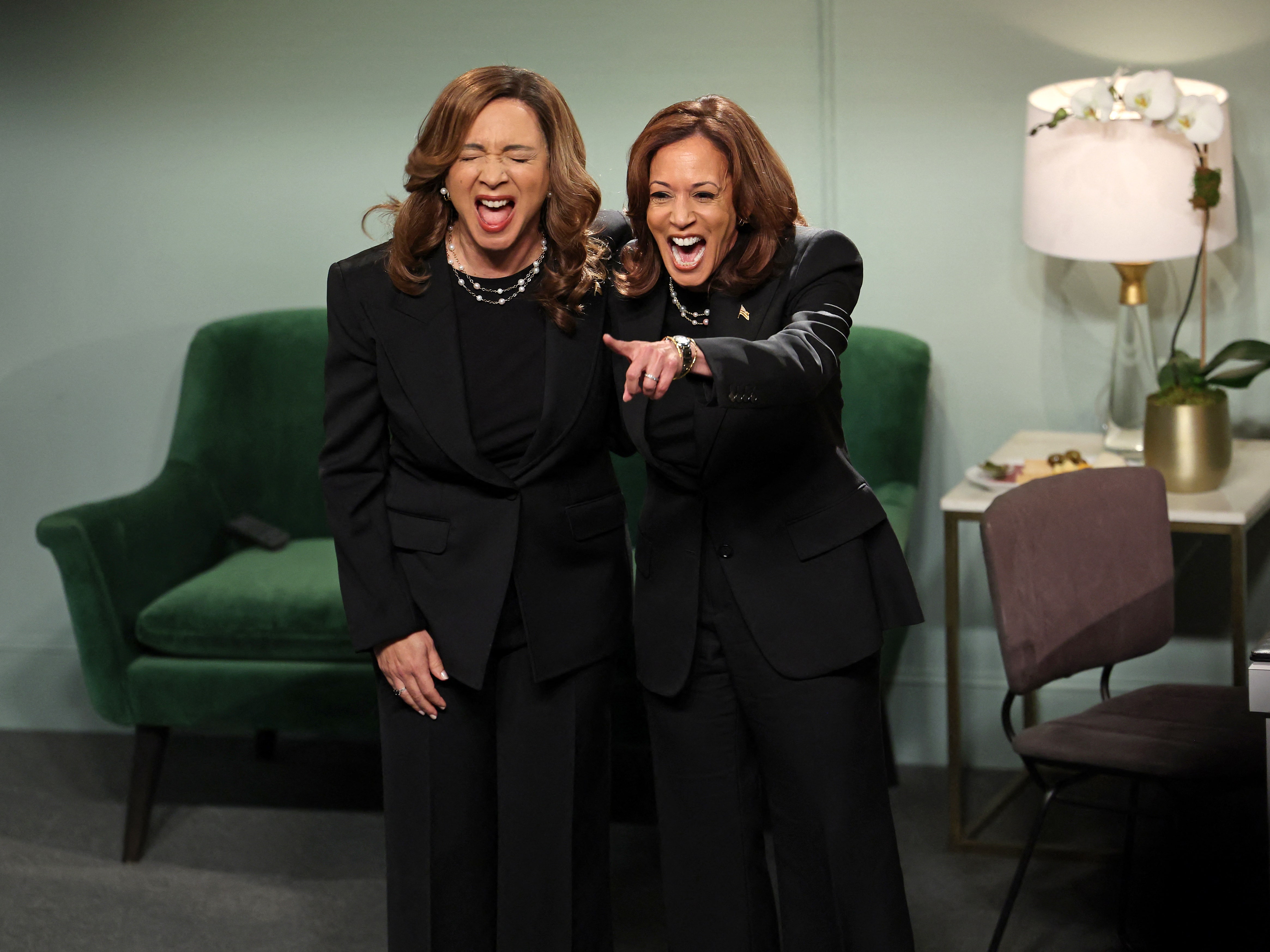 Kamala Harris Just Made a Surprise Pre-Election Cameo on Saturday Night Live