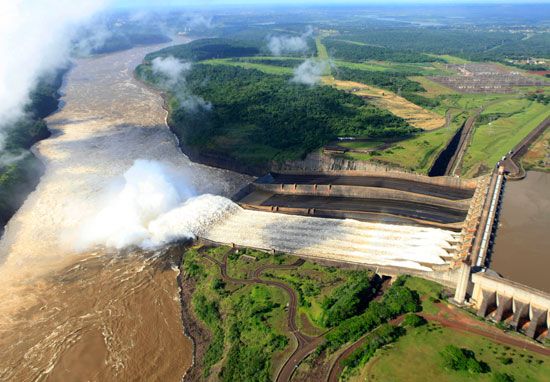 Itaipú Dam