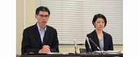 Kumamoto municipal officials announce that a passage to include foreign residents as citizens of the city has been dropped from draft amendments to the city's basic ordinance, at Kumamoto City Hall on July 25, 2023. (Mainichi/Sonoko Nakamura)