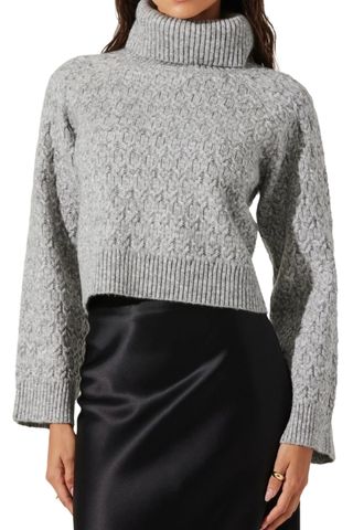 Textured Stitch Crop Turtleneck Sweater