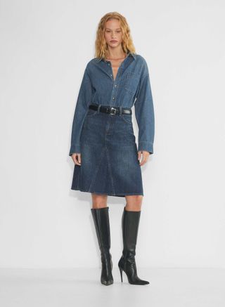 Aritzia Denim Forum The ’90s Midi Denim Skirt