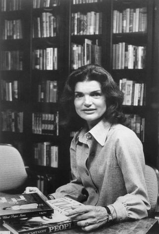 jackie kennedy 1975