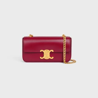 Celine + Chain Shoulder Bag Triomphe in Shiny Calfskine Carmin