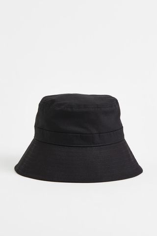 H&M + Bucket Hat