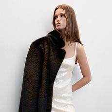 best-affordable-holiday-party-dresses-303674-1668555140355-square