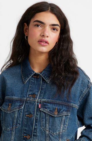 Levi's + '90s Denim Trucker Jacket