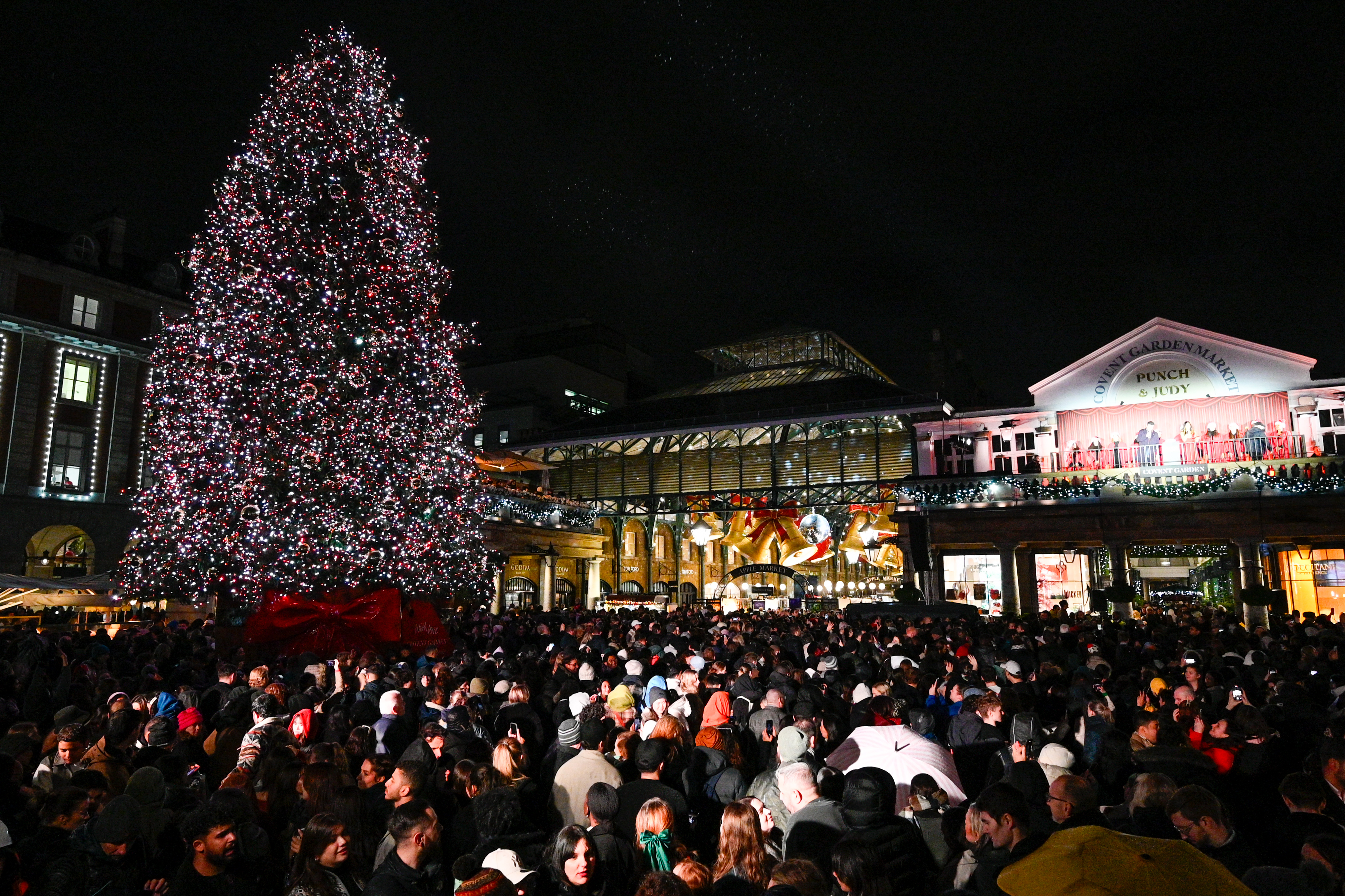 “Covent Garden Market Christmas Lights Switch On” - Photocall