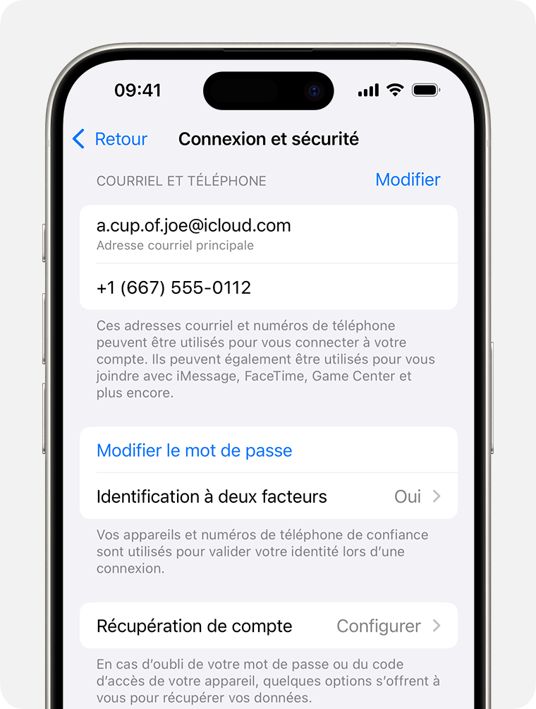 Dans les réglages du compte Apple, trouvez les adresses courriel et les numéros de téléphone que vous pouvez utiliser pour vous connecter à votre compte Apple