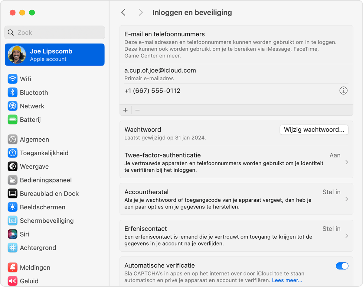 Zoek in de instellingen van Apple Account op de Mac de e-mailadressen en telefoonnummers die je kunt gebruiken om in te loggen bij je Apple Account