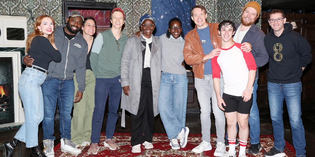 Photos: Lupita Nyong'o Visits THE PLAY THAT GOES WRONG Photo