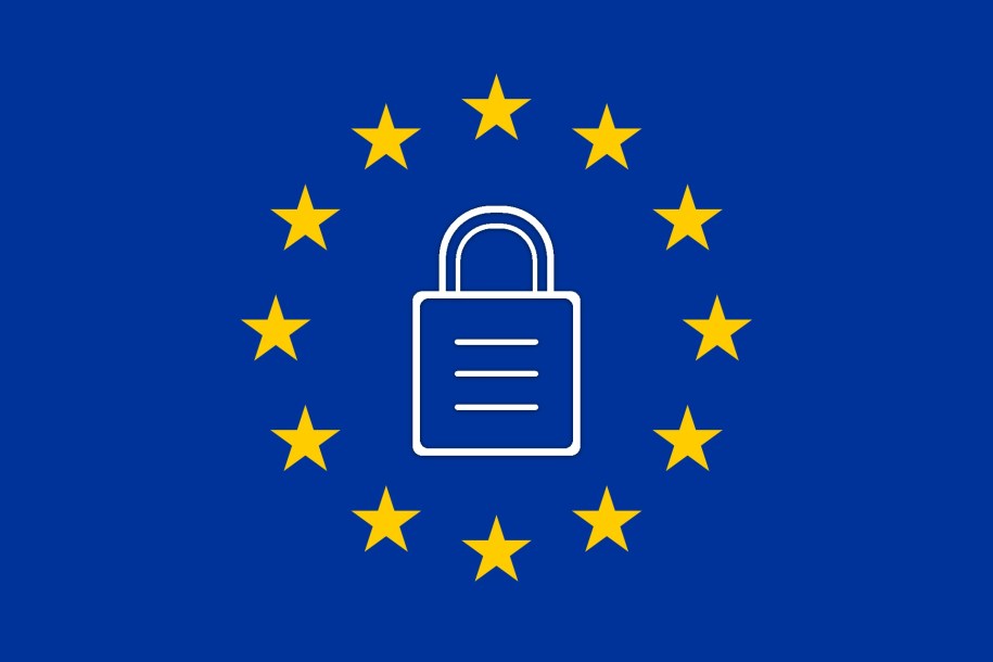 [IMAGE] The EU flag with a padlock inside the circle of yellow stars