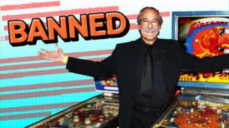 How Roger Sharpe ended New York's insane ban on pinball. | Steve Bealing/Landmark Media/Lex Villena/Reason