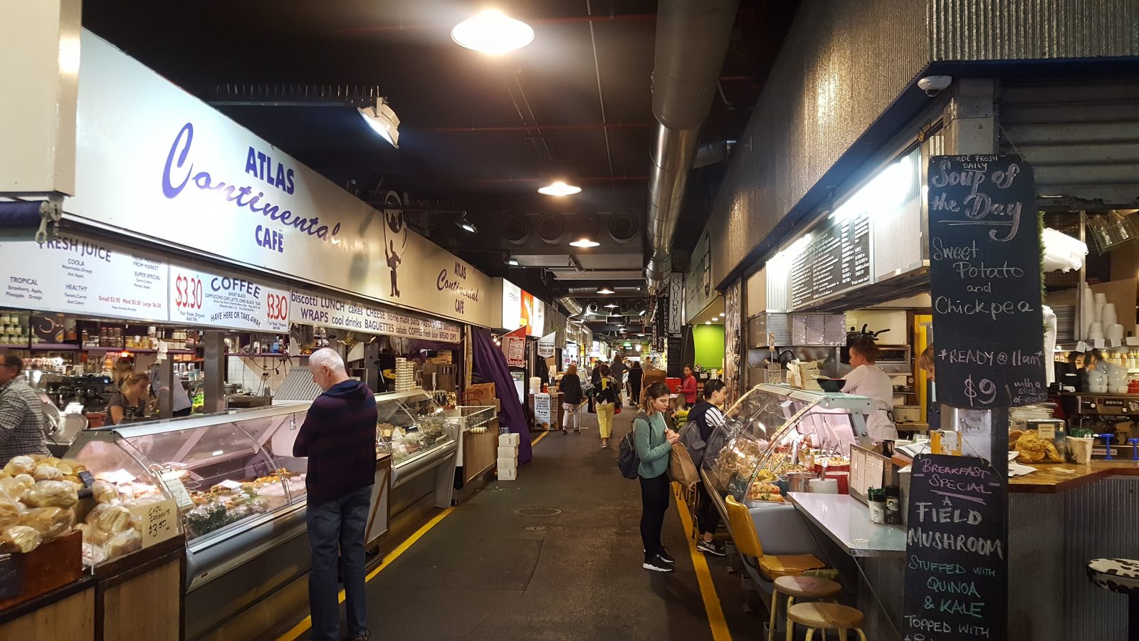 Stands Central Market