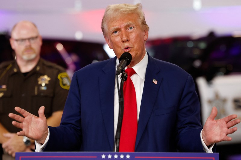 Former U.S. President Donald Trump, the Republican presidential nominee, delivers remarks on crime and safety at the Livingston County Sheriff’s Office in Howell, Michigan, on Aug. 20. U.S. agencies on Monday officially blamed Iran for the recent hack-and-leak operation against Trump’s campaign.