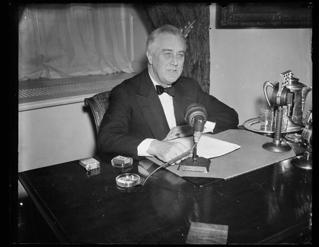 Franklin Delano Roosevelt, président des Etats-Unis à la radio