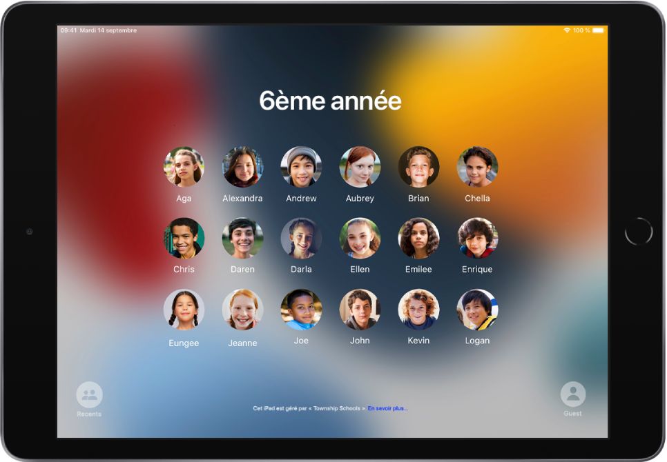 iPad partagé affichant des élèves.