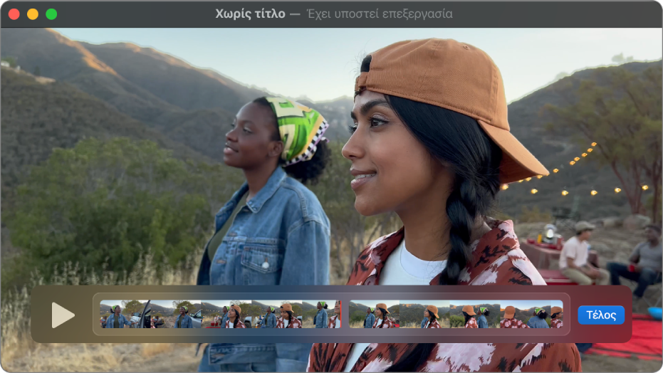 Το παράθυρο QuickTime Player με ορατό τον επεξεργαστή κλιπ στο κάτω μέρος.