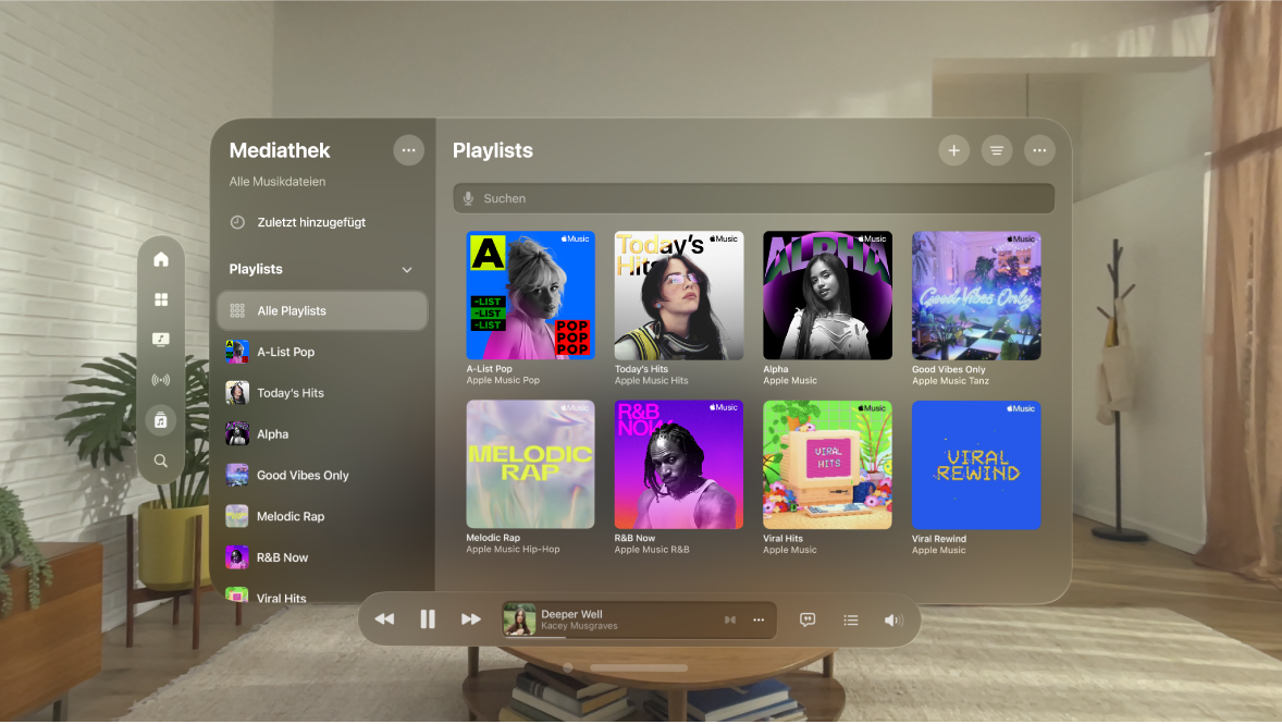 Ein Fenster der App „Musik“ auf der Apple Vision Pro mit einer Sammlung von Playlists. Außerdem wird unten im Fenster ein Titel abgespielt.