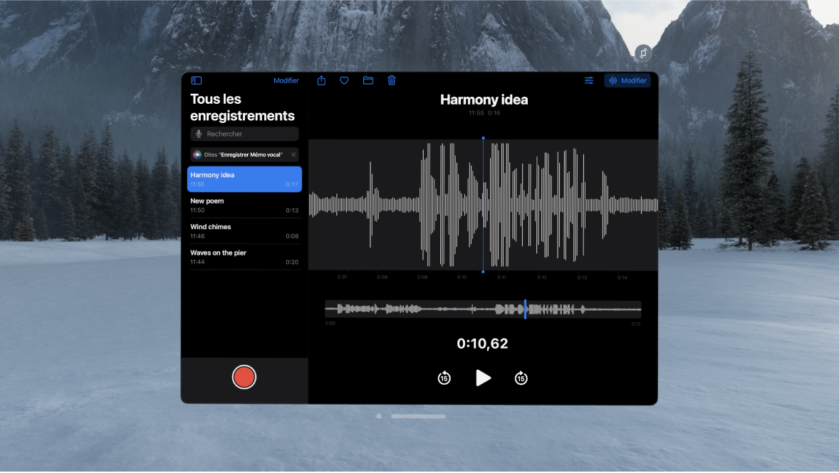 App Dictaphone sur l’Apple Vision Pro, montrant un écran d’enregistrement.