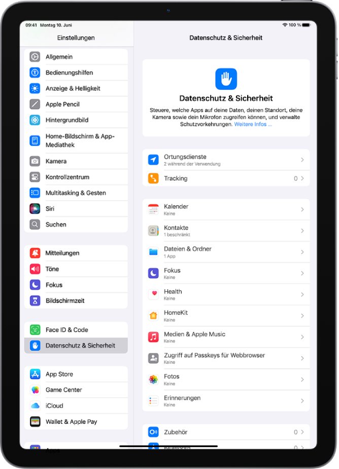 Der Bereich „Ortungsdienste“ in den Einstellungen „Datenschutz & Sicherheit“ mit Optionen für die Freigabe des Standorts deines iPad und Einstellungsoptionen für einzelne Apps.