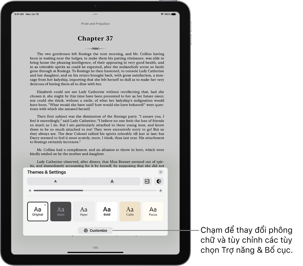 Một trang sách trong ứng dụng Sách. Tùy chọn Chủ đề & Cài đặt hiển thị các điều khiển cho cỡ chữ, chế độ xem cuộn, kiểu lật trang, độ sáng và kiểu phông chữ.
