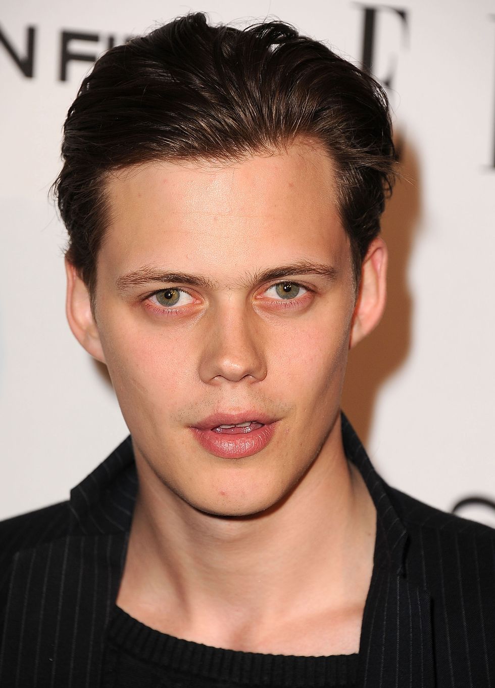 Bill Skarsgard, Posed