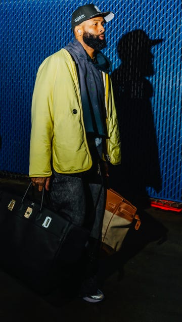 miami dolphins wide receiver odell beckham jr 3 walks into the stadium before an nfl football game against the seattle seahawks, sunday, sept 22, 2024 in seattle ap photoben vanhouten