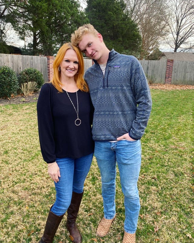 ree drummond and her son bryce drummond christmas 2021