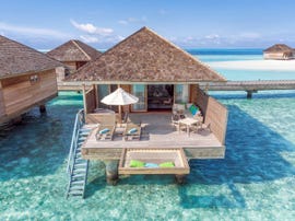 best hotels in maldives