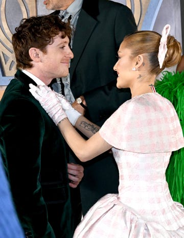 ethan slater and ariana grande at the la wicked premiere