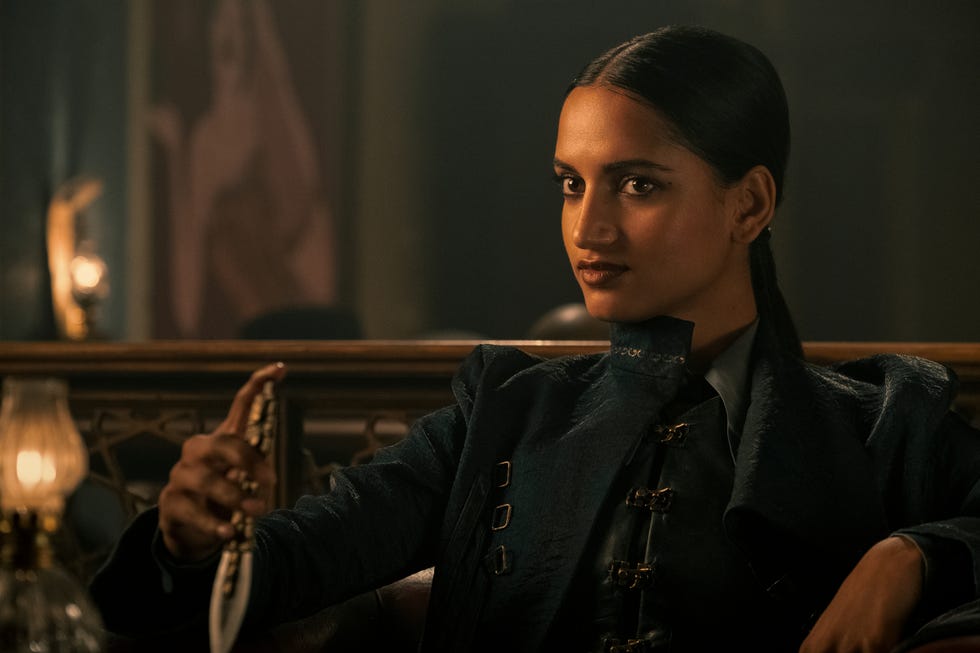 shadow and bone l to r amita suman as inej ghafa of shadow and bone cr david applebynetflix © 2021