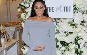 tia mowry pregnant