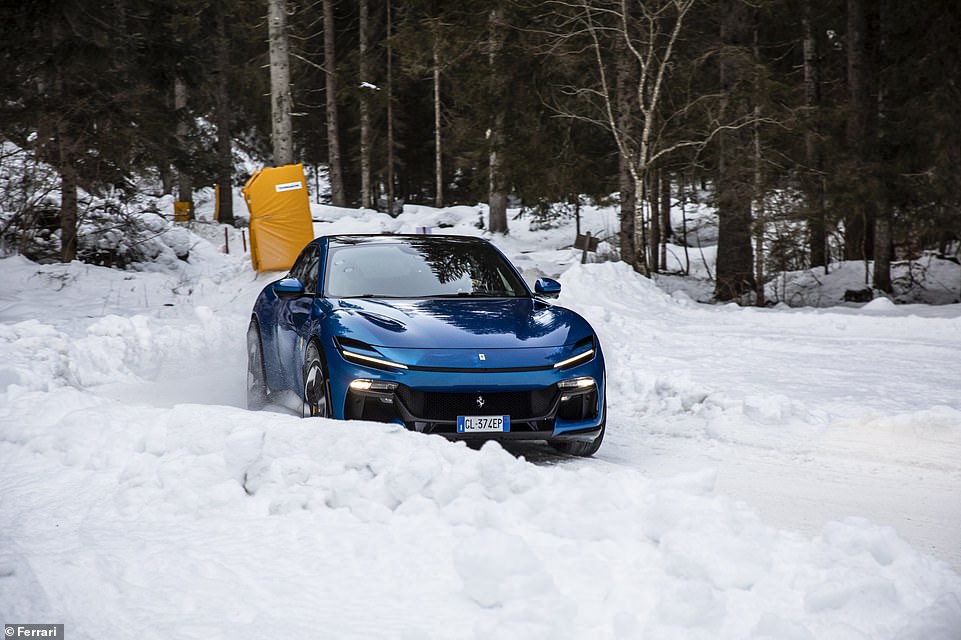 Deliveries of the first left-hand models begin from late summer with right-hand drive models for the UK and other similar markets from September