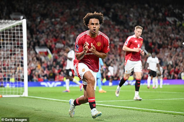 Joshua Zirkzee netted on his debut to get Man United off to a winning start against Fulham