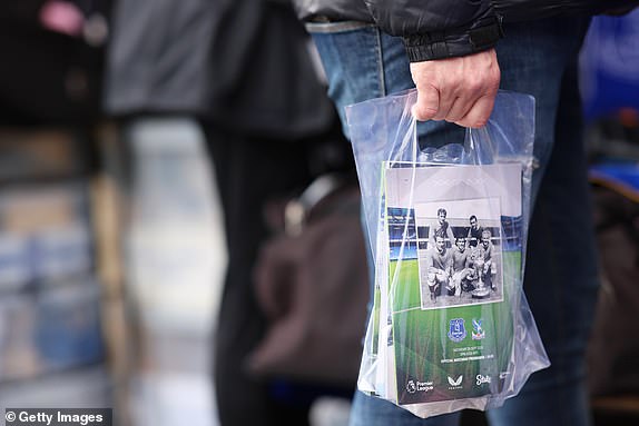 LIVERPOOL, ENGLAND - SEPTEMBER 28: Fans arrive at Goodison Park prior to the Premier League match between Everton FC and Crystal Palace FC at Goodison Park on September 28, 2024 in Liverpool, England. (Photo by Alex Livesey/Getty Images)