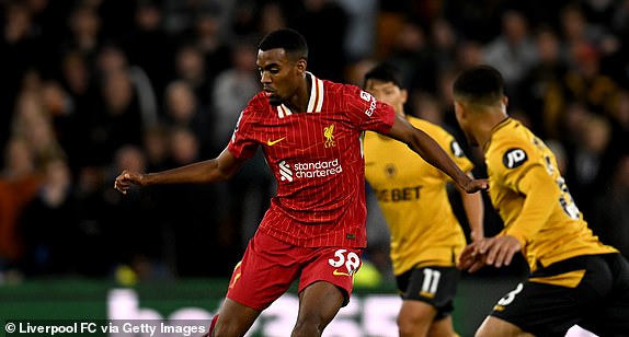 WOLVERHAMPTON, ENGLAND - SEPTEMBER 28: (THE SUN OUT, THE SUN ON SUNDAY OUT) Ryan Gravenberch of Liverpool during the Premier League match between Wolverhampton Wanderers FC and Liverpool FC at Molineux on September 28, 2024 in Wolverhampton, England. (Photo by Andrew Powell/Liverpool FC via Getty Images)