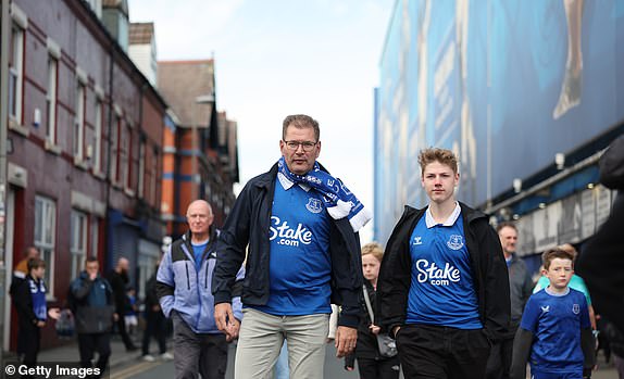 LIVERPOOL, ENGLAND - OCTOBER 05: General view as fans make their way to the stadium prior to the Premier League match between Everton FC and Newcastle United FC at Goodison Park on October 05, 2024 in Liverpool, England. (Photo by Jan Kruger/Getty Images)