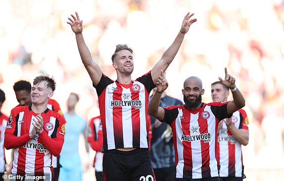 BRENTFORD, ENGLAND - OCTOBER 05: Kristoffer Ajer of Brentford celebrates victory following the Premier League match between Brentford FC and Wolverhampton Wanderers FC at Gtech Community Stadium on October 05, 2024 in Brentford, England. (Photo by Ryan Pierse/Getty Images)