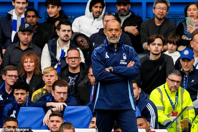 Nuno Espirito Santo has urged referees to understand how emotions can get the better of players