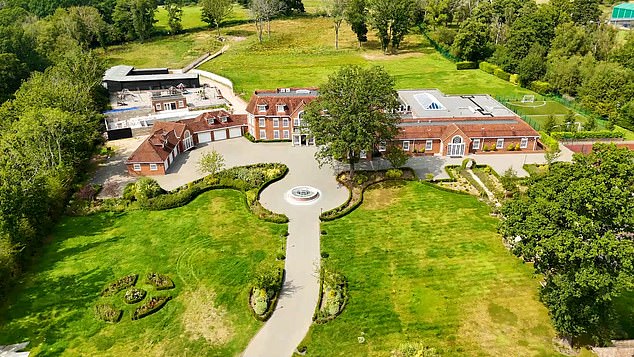 There is an outside kitchen with granite worktops to the preparation areas, a pizza oven and two BBQ's, in addition to an open fireplace.