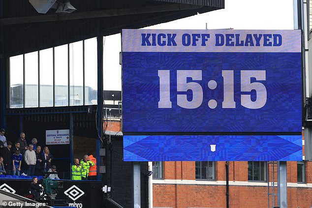 Kick-off between Everton and Ipswich Town on Saturday was delayed from 3pm until 3.15pm