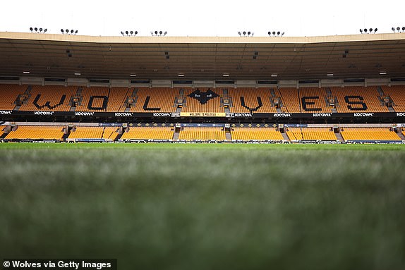 WOLVERHAMPTON, ENGLAND - OCTOBER 20: General view inside the stadium ahead of the Premier League match between Wolverhampton Wanderers FC and Manchester City FC at Molineux on October 20, 2024 in Wolverhampton, England. (Photo by Jack Thomas - WWFC/Wolves via Getty Images)