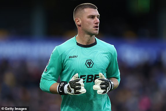 WOLVERHAMPTON, ENGLAND - SEPTEMBER 28: Sam Johnstone of Wolverhampton Wanderers during the Premier League match between Wolverhampton Wanderers FC and Liverpool FC at Molineux on September 28, 2024 in Wolverhampton, England. (Photo by Michael Steele/Getty Images)